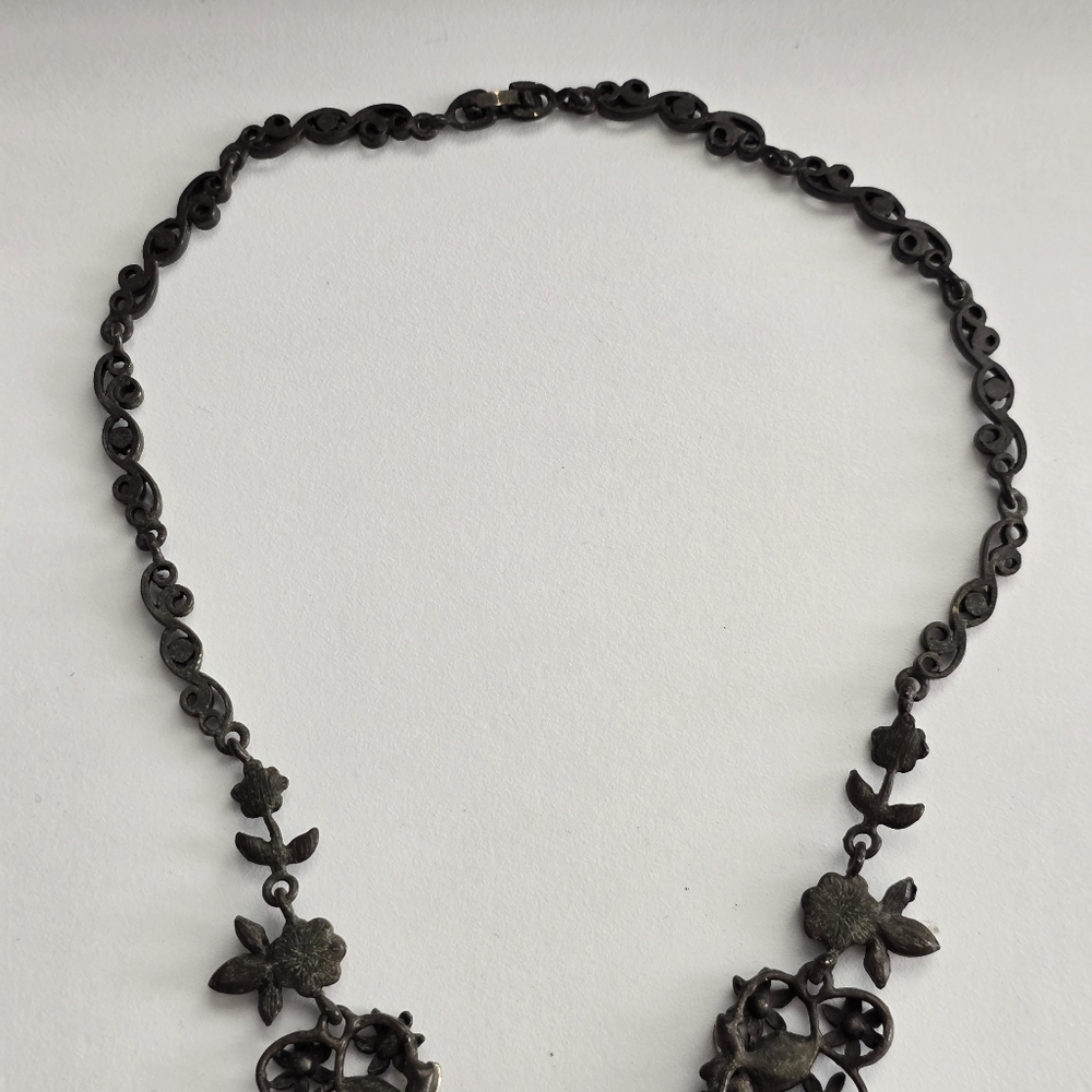 Vintage Romantic Goth Floral Statement Necklace | Dark Romance Victorian Bib Cho - Picture 10 of 11